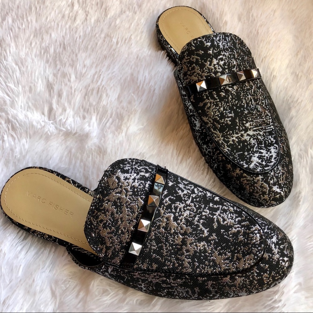 SALE/Marc Fisher Studded Silver/Black MetallicMule